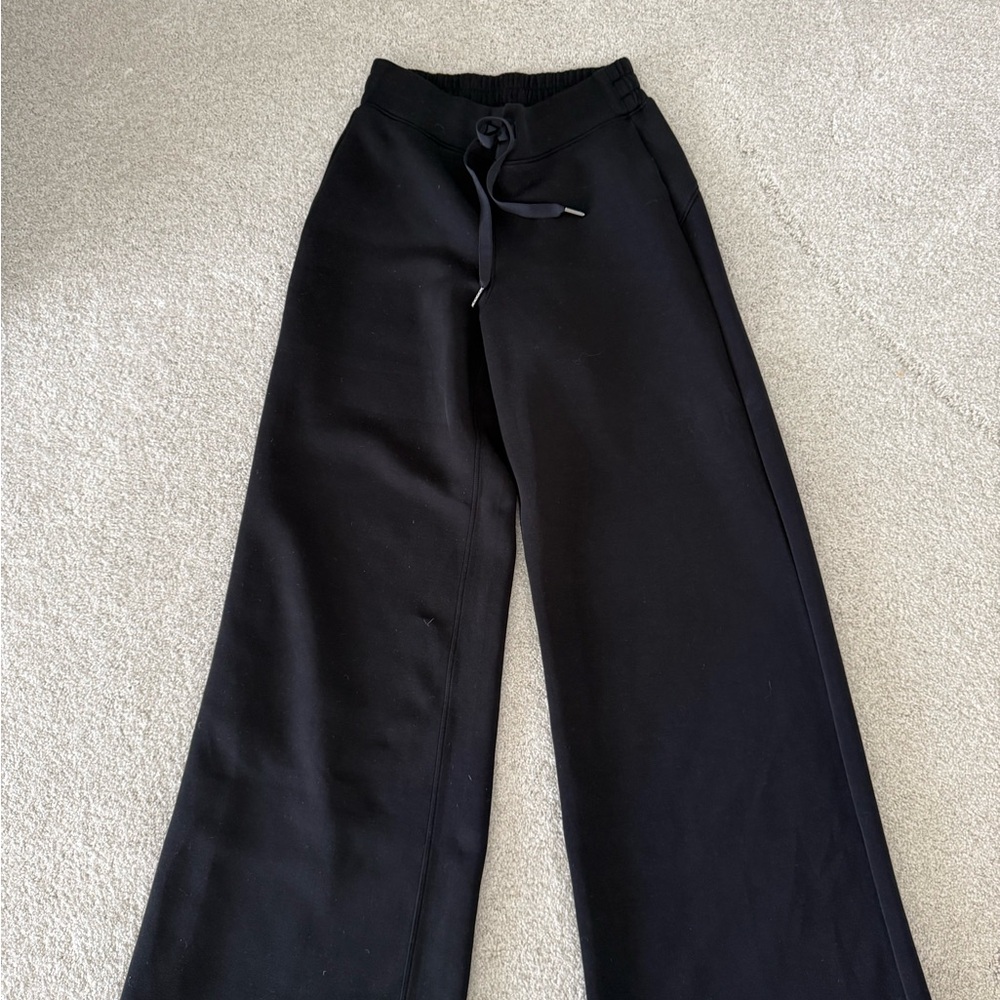 Spanx Essentials Quarter Zip Pullover & Black Wid… - image 4